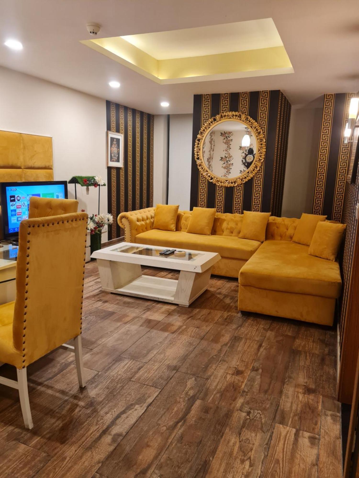 Royal Residencia Centaurus Apartment Islamabad Phòng bức ảnh